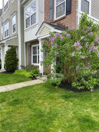 $609,999 | 1 Maler Lane, Patchogue, NY 11772
