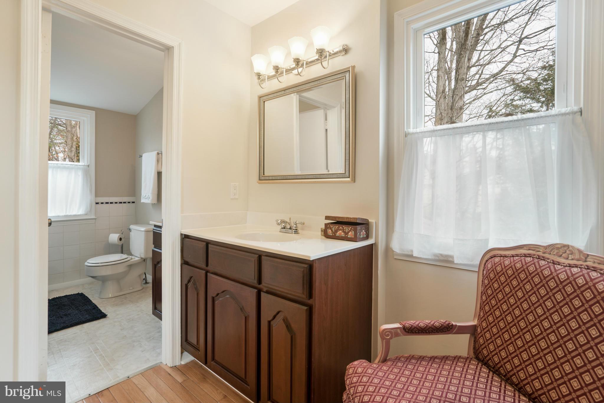 1518 Coat Ridge Road Herndon, VA 20170 - Photo 14 of 26 Bath with double vanities