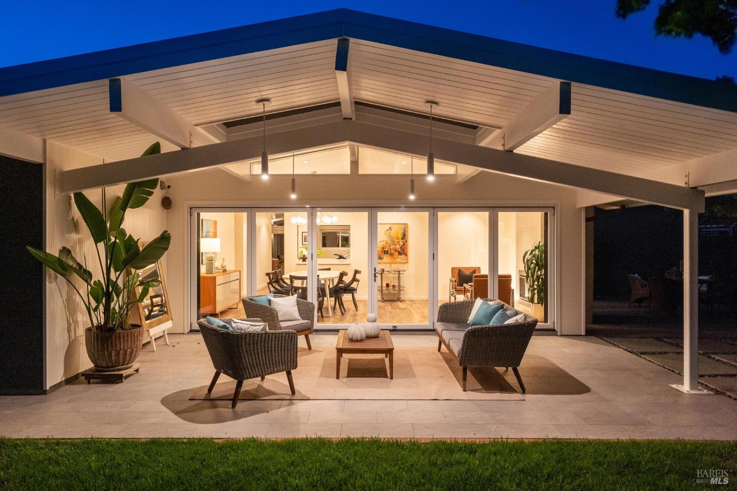 839 Greenberry Lane San Rafael, CA 94903 - Photo 24 of 57 a building outdoor space with patio furniture and potted plants