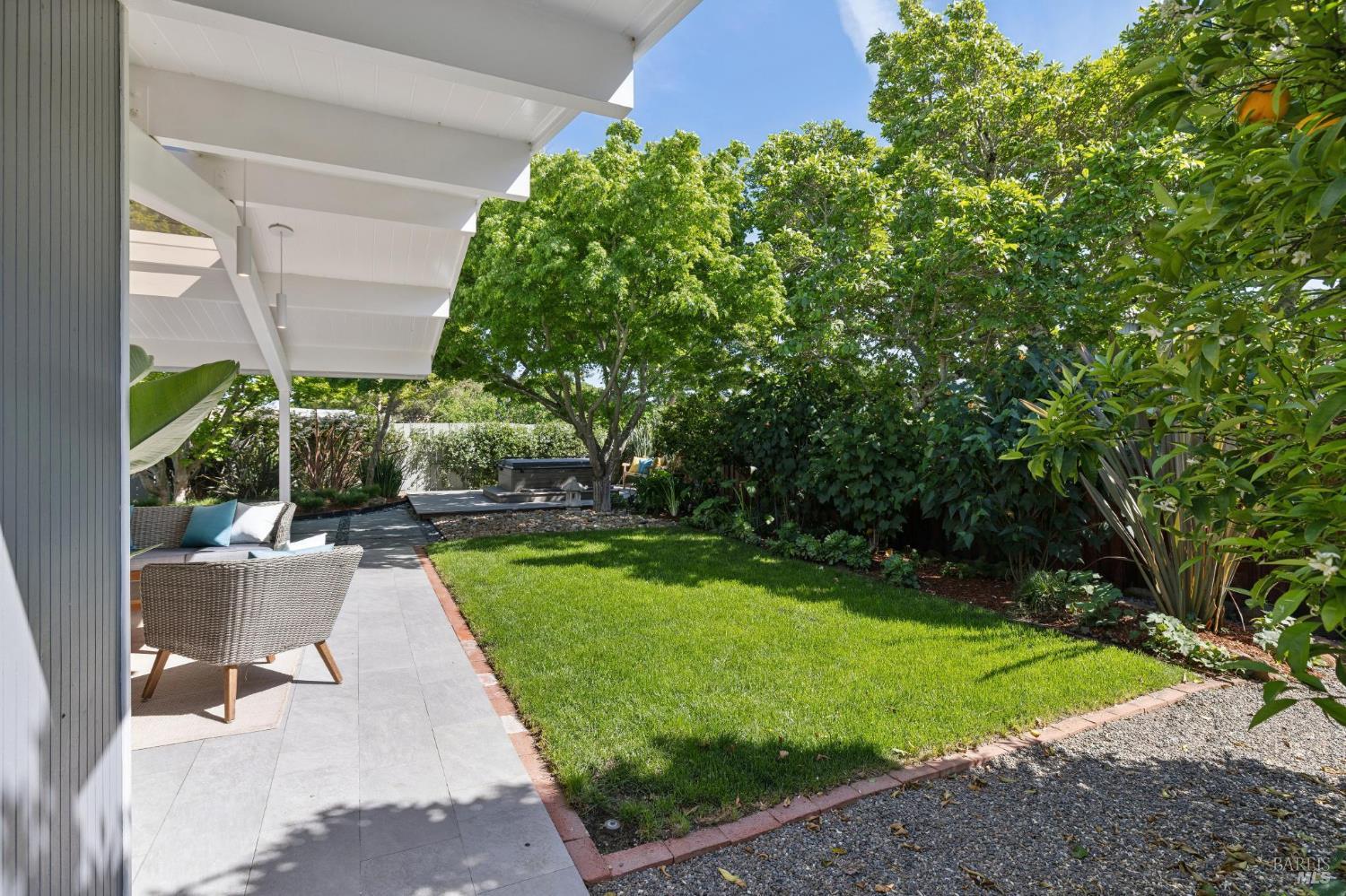 839 Greenberry Lane San Rafael, CA 94903 - Photo 31 of 57 a view of a backyard with sitting area