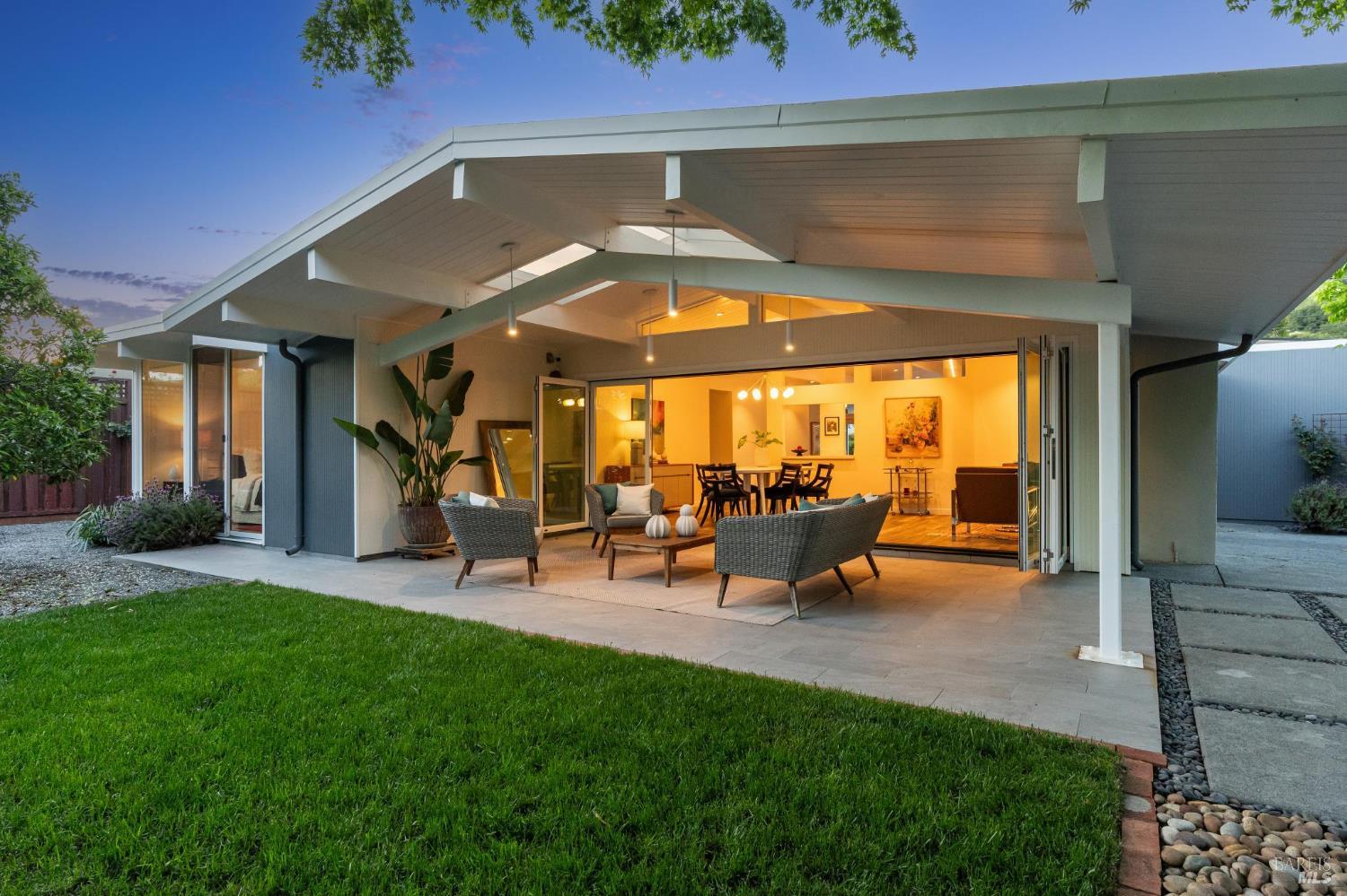 839 Greenberry Lane San Rafael, CA 94903 - Photo 54 of 57 a view of a lobby with a sitting space and garden