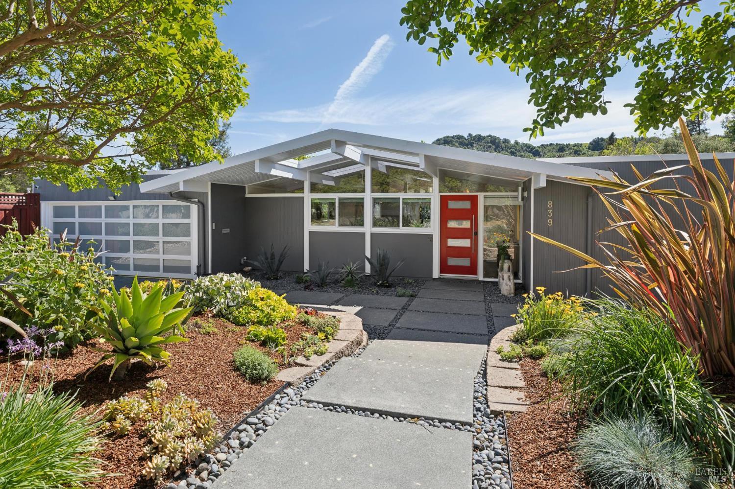 839 Greenberry Lane San Rafael, CA 94903 - Photo 8 of 57 a front view of a house with garden