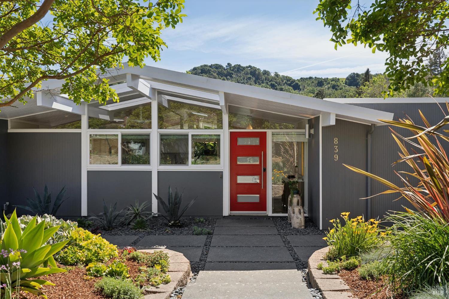 839 Greenberry Lane San Rafael, CA 94903 - Photo 9 of 57 a front view of a house