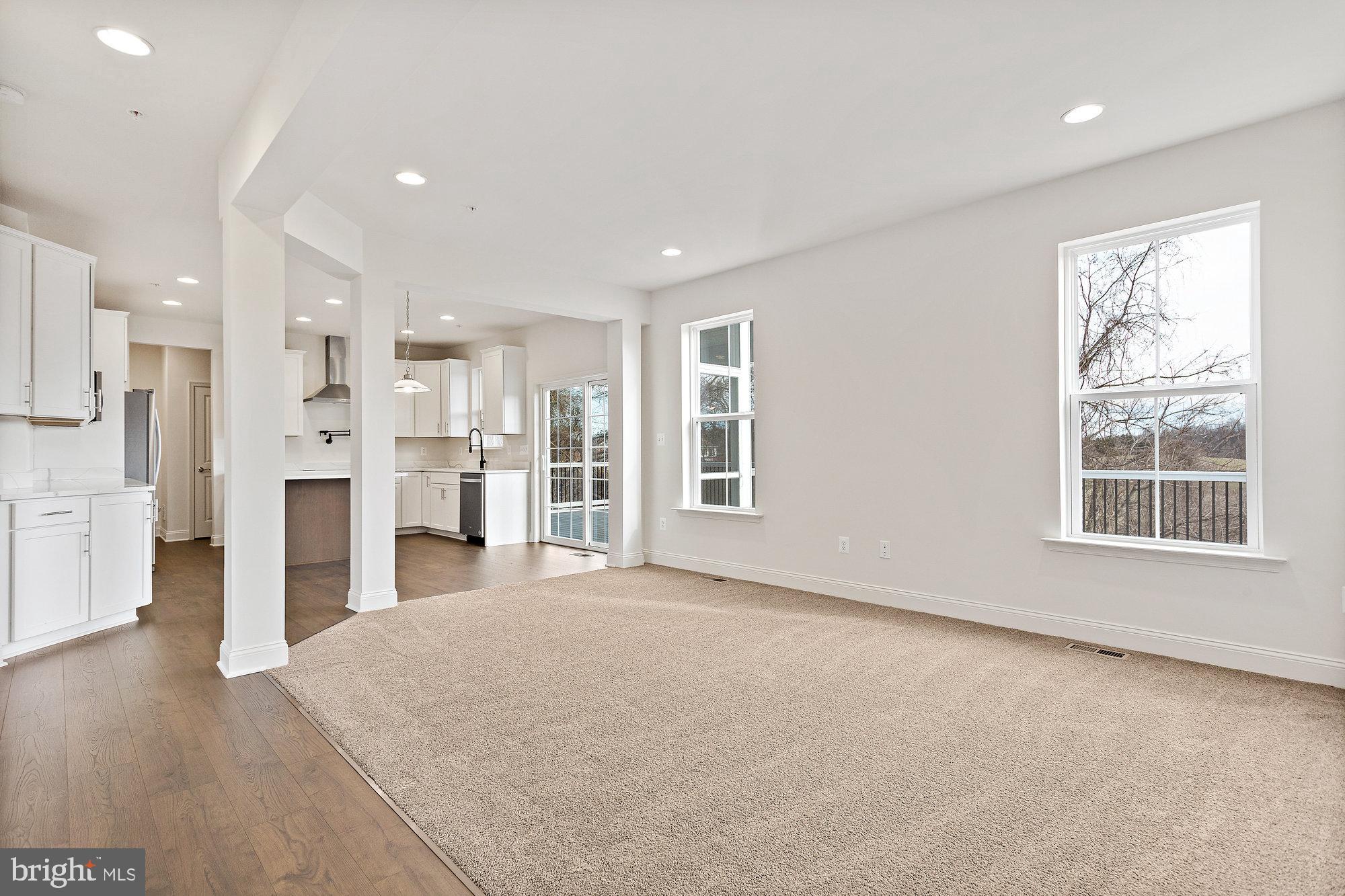 20821 Brooke Knolls Road Gaithersburg, MD 20882 - Photo 8 of 15