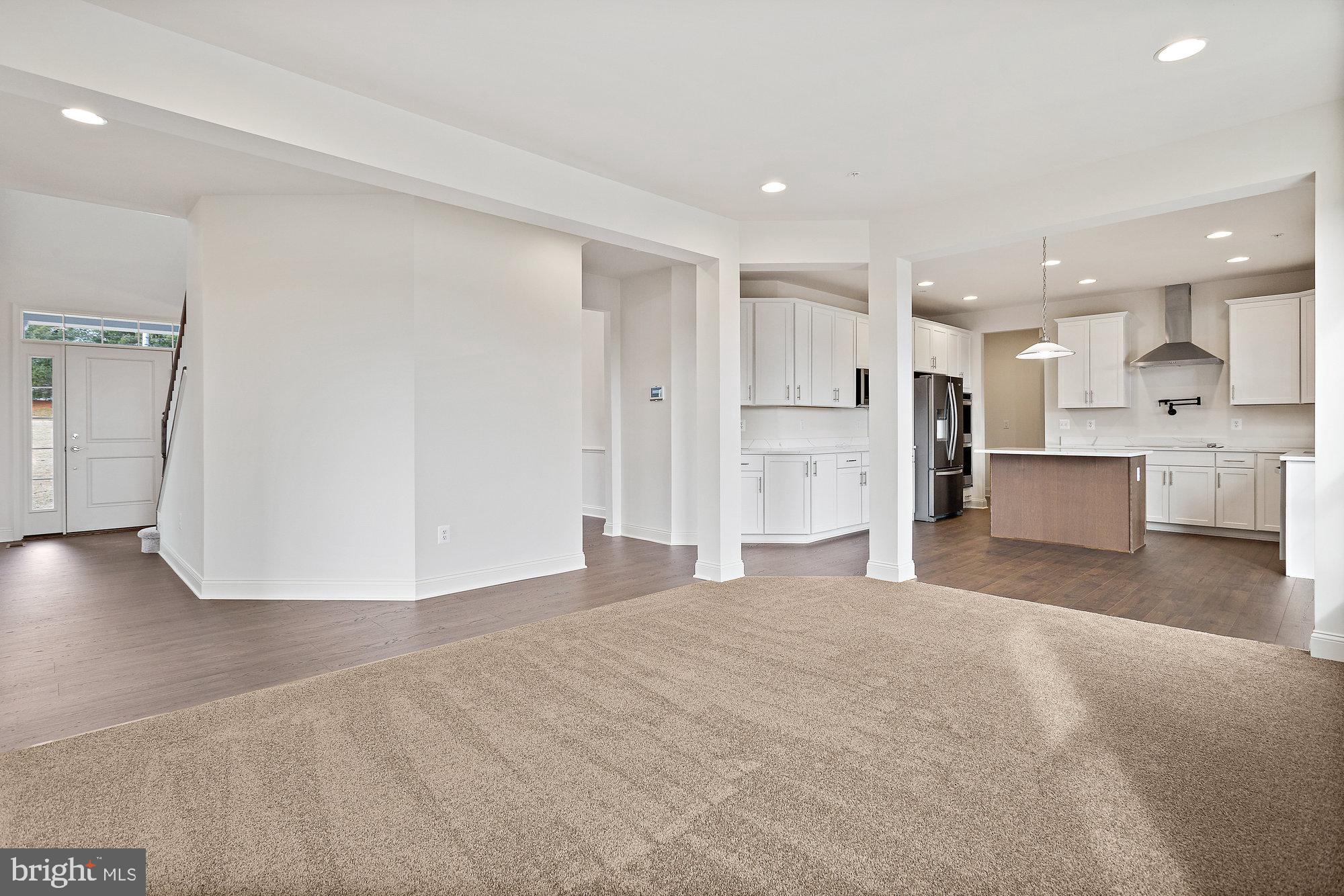 20821 Brooke Knolls Road Gaithersburg, MD 20882 - Photo 9 of 15
