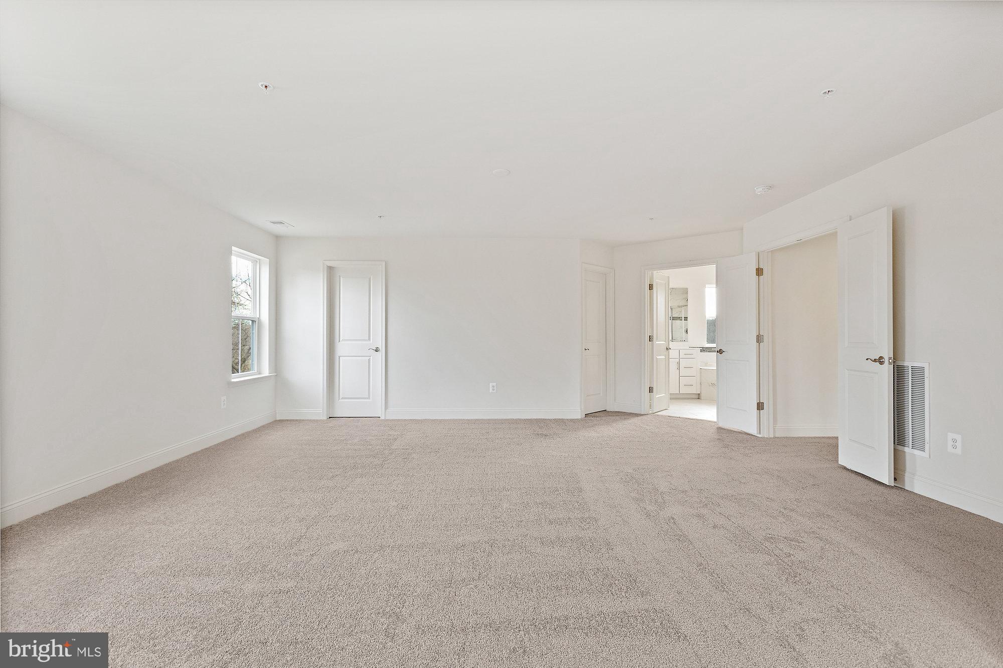 20821 Brooke Knolls Road Gaithersburg, MD 20882 - Photo 10 of 15
