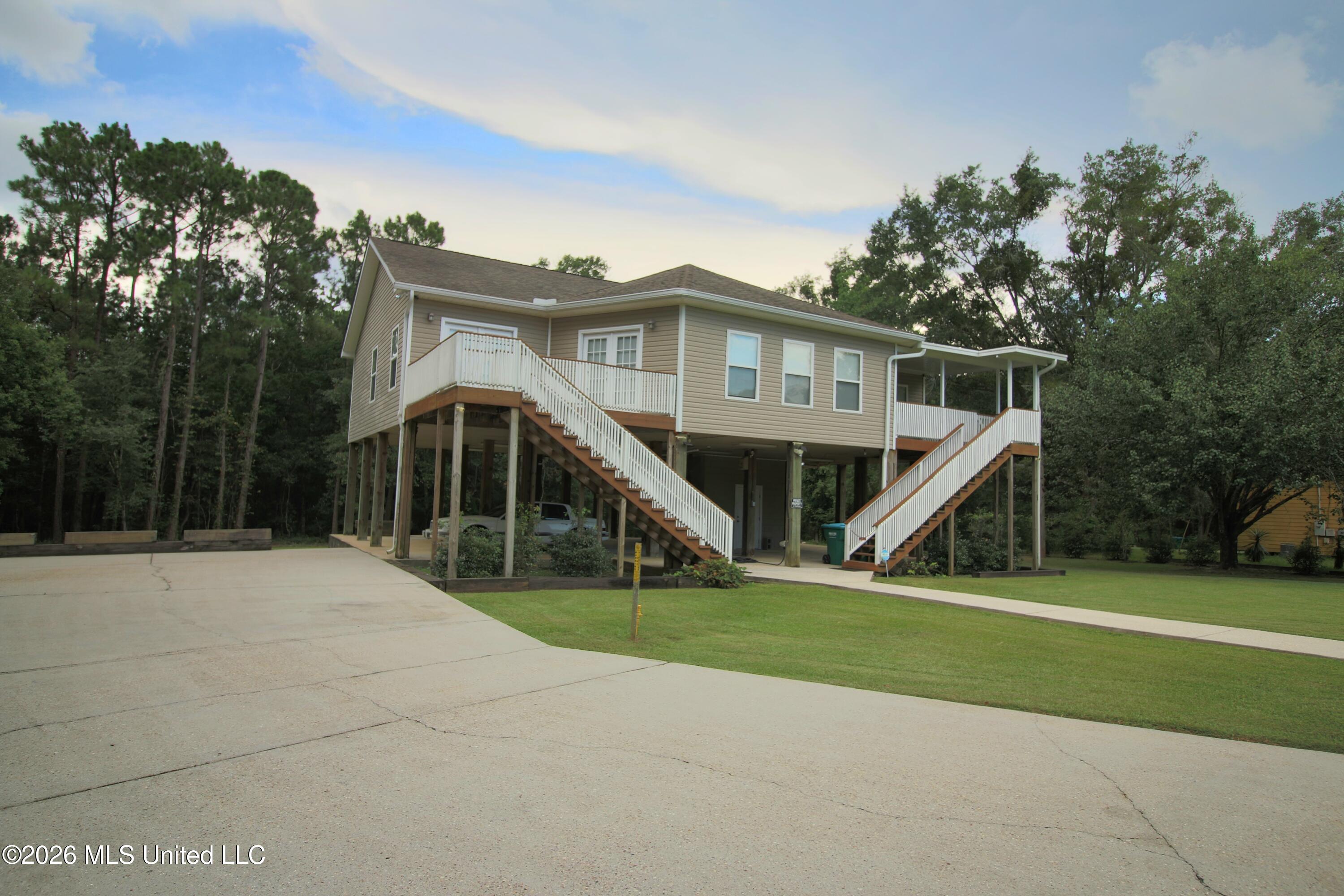 9306 Halsell Road Gulfport, MS 39503 - Photo 3 of 34 IMG_9731