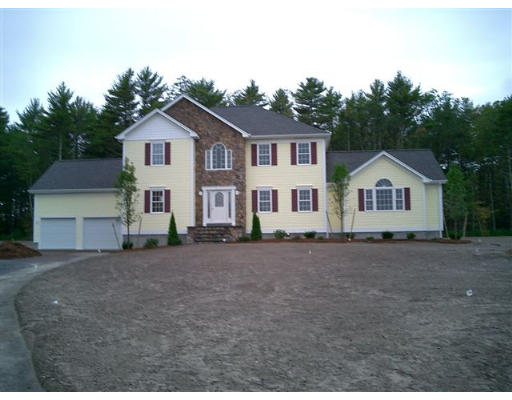 28 Bryant Lane Rochester, MA 02770 - Photo 1 of 4