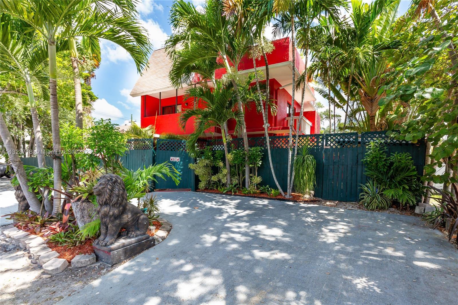 2743 Southwest 32nd Avenue Miami, FL 33133 - Photo 2 of 33 a view of a park with plants and trees