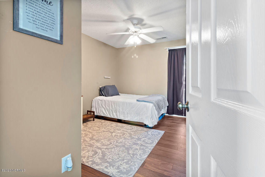 541 Raintree Road Jacksonville, NC 28540 - Photo 22 of 34 IMG_0911