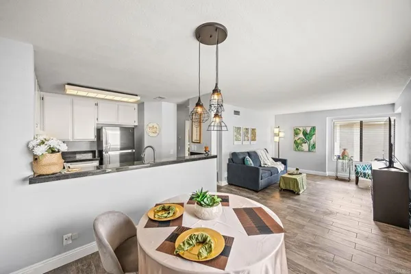 $459,000 | 25685 Sycamore Pointe, Unit 3G, Lake Forest, CA 92630