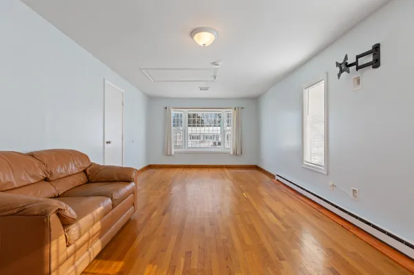 $1,950,000 | 183 Captain Chase Road, Dennis Port, MA 02639