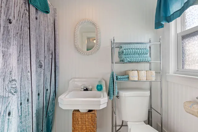 $1,950,000 | 183 Captain Chase Road, Dennis Port, MA 02639