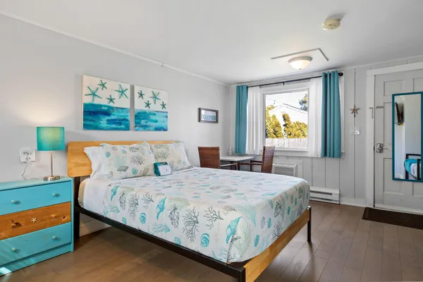 $1,950,000 | 183 Captain Chase Road, Dennis Port, MA 02639