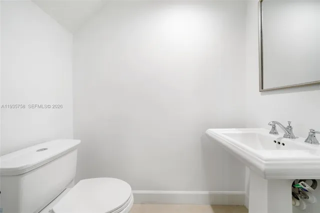 $2,500 | 177 Southwest 96th Avenue, Plantation, FL 33324