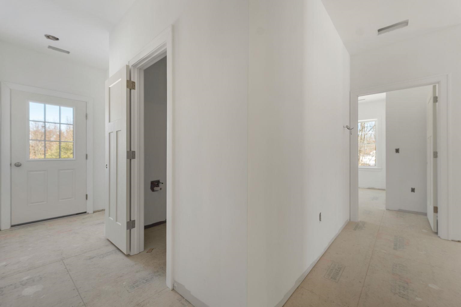 8 Wiley Hill Road Londonderry, NH 03053 - Photo 25 of 58