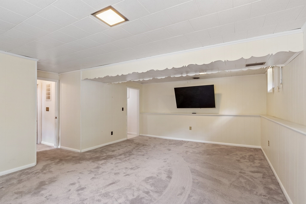 6 Wayne Road Peabody, MA 01960 - Photo 22 of 35 Gallery Image 22
