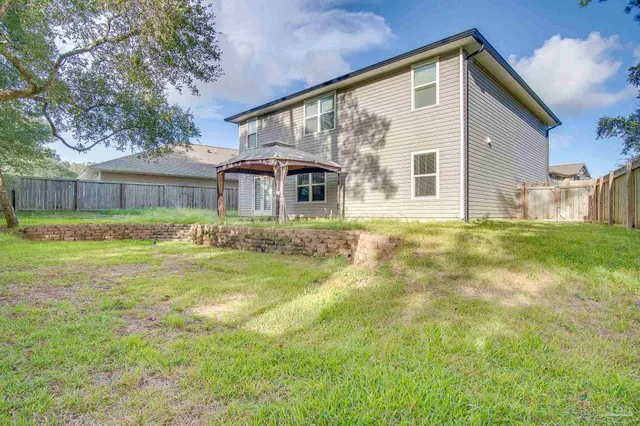 $2,550 | 10589 Queens Gate Circle, Pensacola, FL 32506