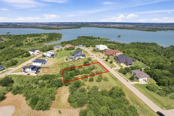 $190,000 | 3159 Sanctuary Drive, Cedar Hill, TX 75104
