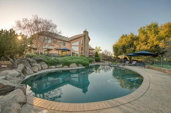 $2,299,999 | 16115 Deer Path Lane, Clovis, CA 93619