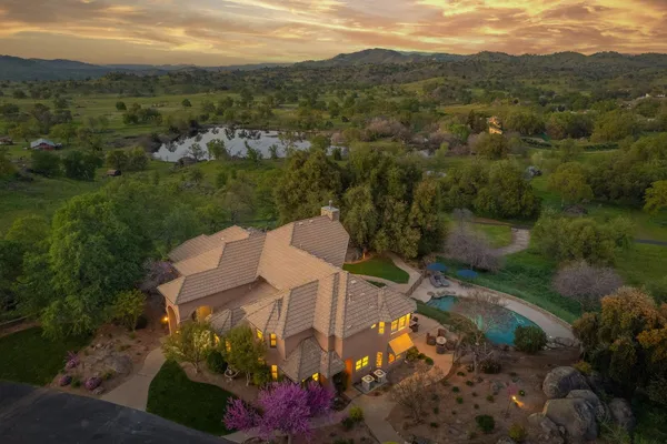 $2,299,999 | 16115 Deer Path Lane, Clovis, CA 93619