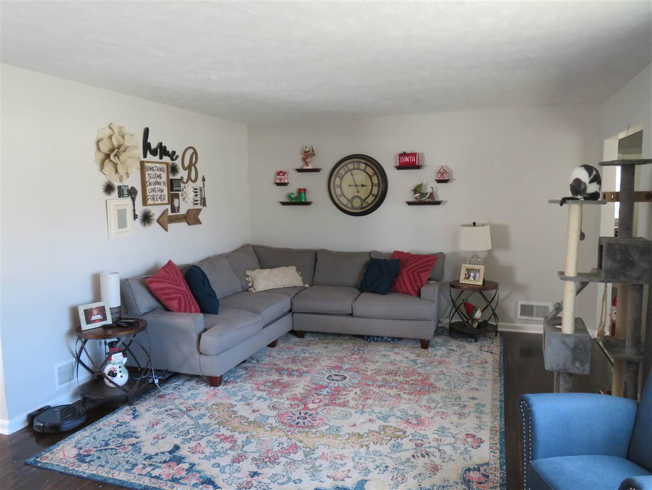 507 Bon Air Road Lansing, MI 48917 - Photo 8 of 36 50064633-7.JPG