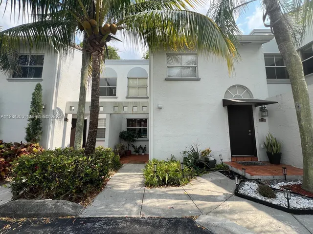 $310,000 | 9756 Northwest 47th Terrace, Unit 168, Doral, FL 33178