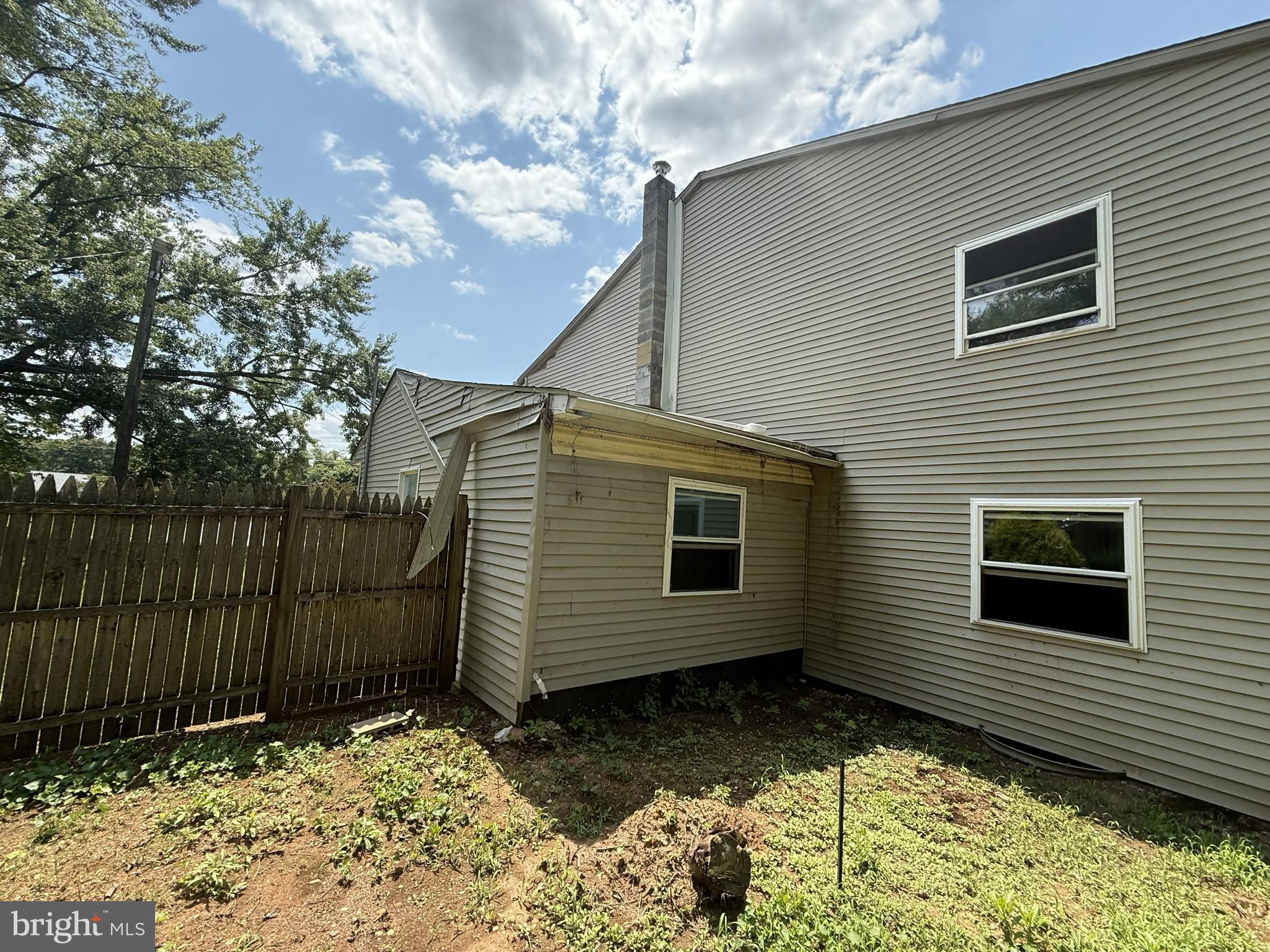 155 Silver Lake Road Bridgeton, NJ 08302 - Photo 7 of 36 a view of a house with a yard