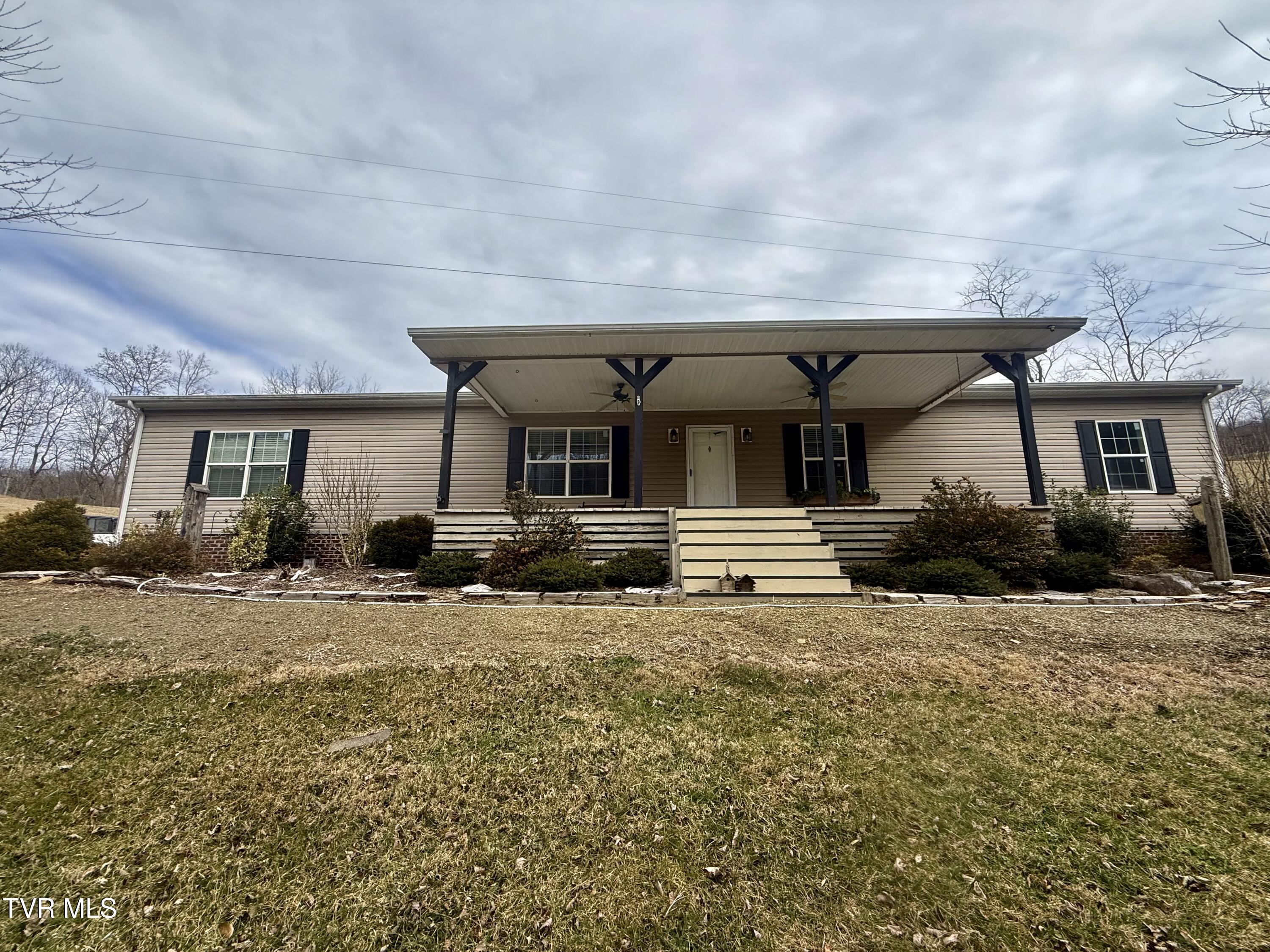 219 Ridge Road Eidson, TN 37731 - Photo 10 of 72 _Pic1 (1)