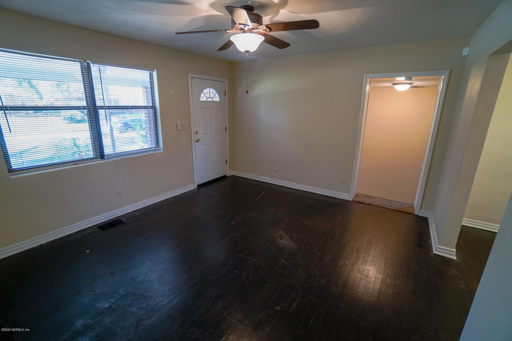 2407 Lotus Road East Jacksonville, FL 32211 - Photo 5 of 24 J9-03