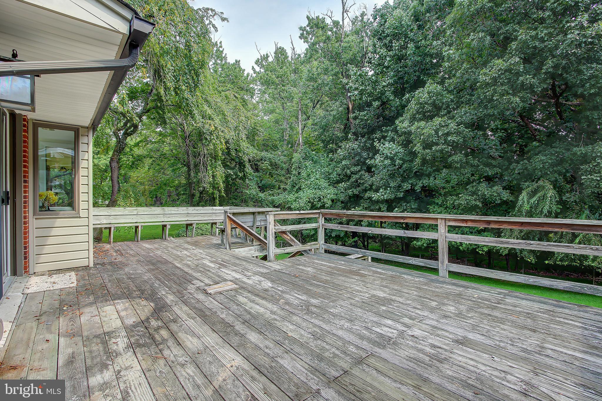 1501 Ladd Street Silver Spring, MD 20902 - Photo 15 of 39 Back Deck