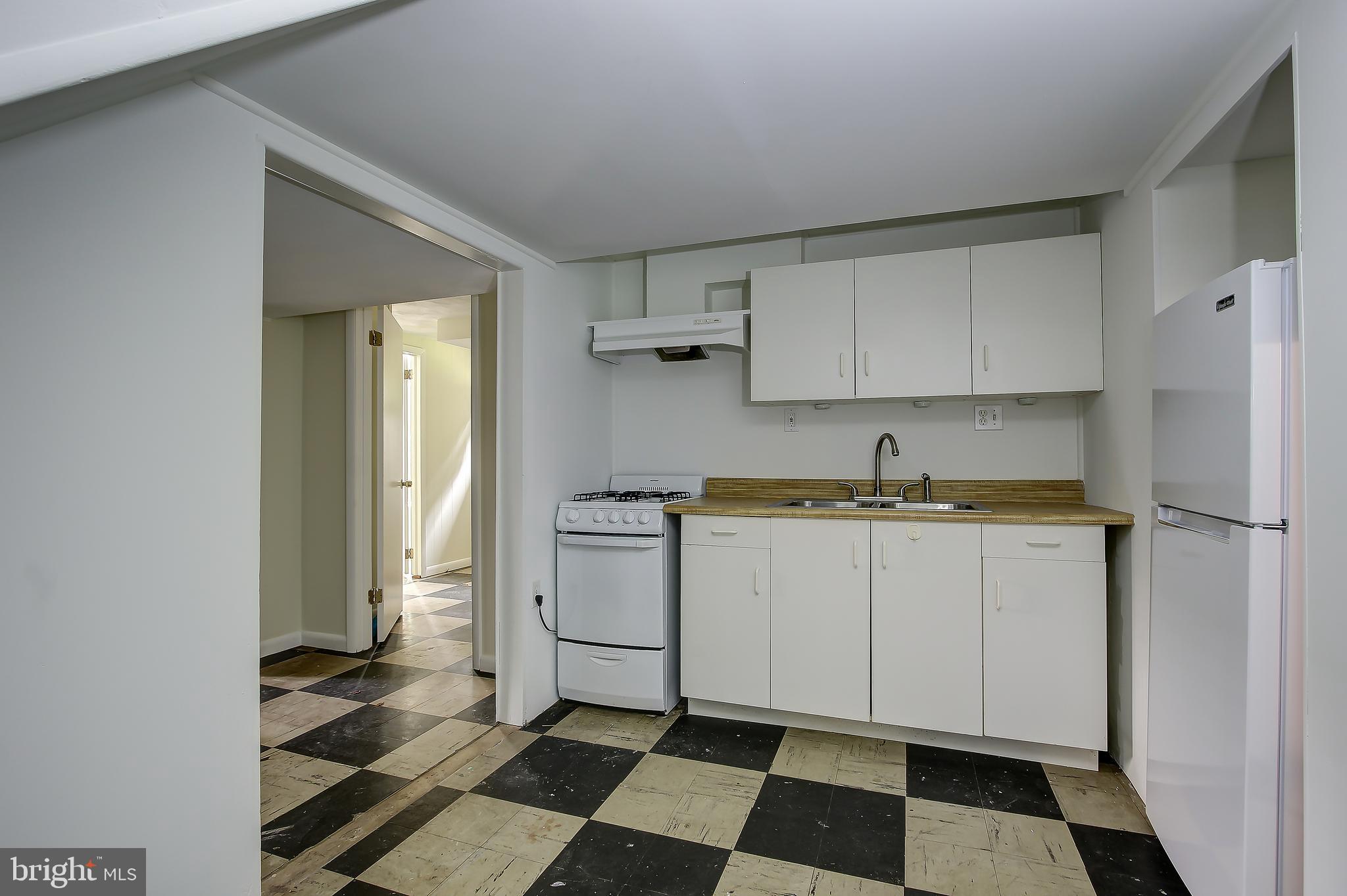 1501 Ladd Street Silver Spring, MD 20902 - Photo 29 of 39 Kitchenette in Lower Level