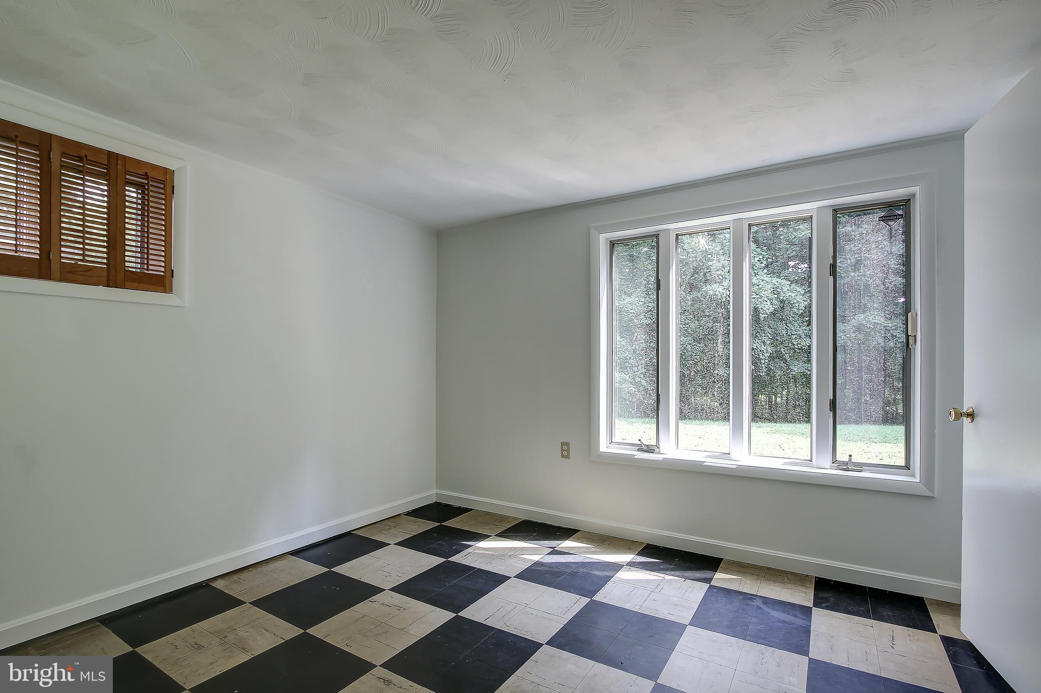 1501 Ladd Street Silver Spring, MD 20902 - Photo 30 of 39 Bedroom 4