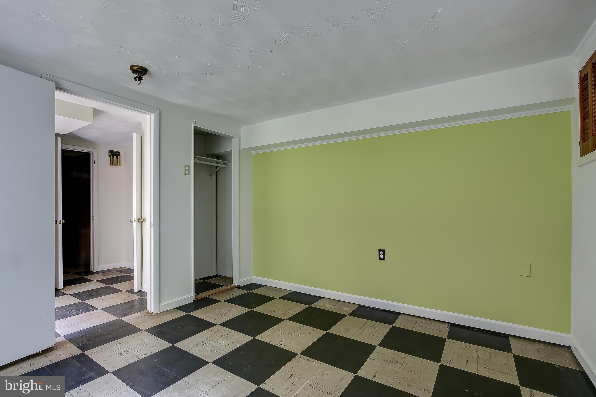 1501 Ladd Street Silver Spring, MD 20902 - Photo 31 of 39 Bedroom 4
