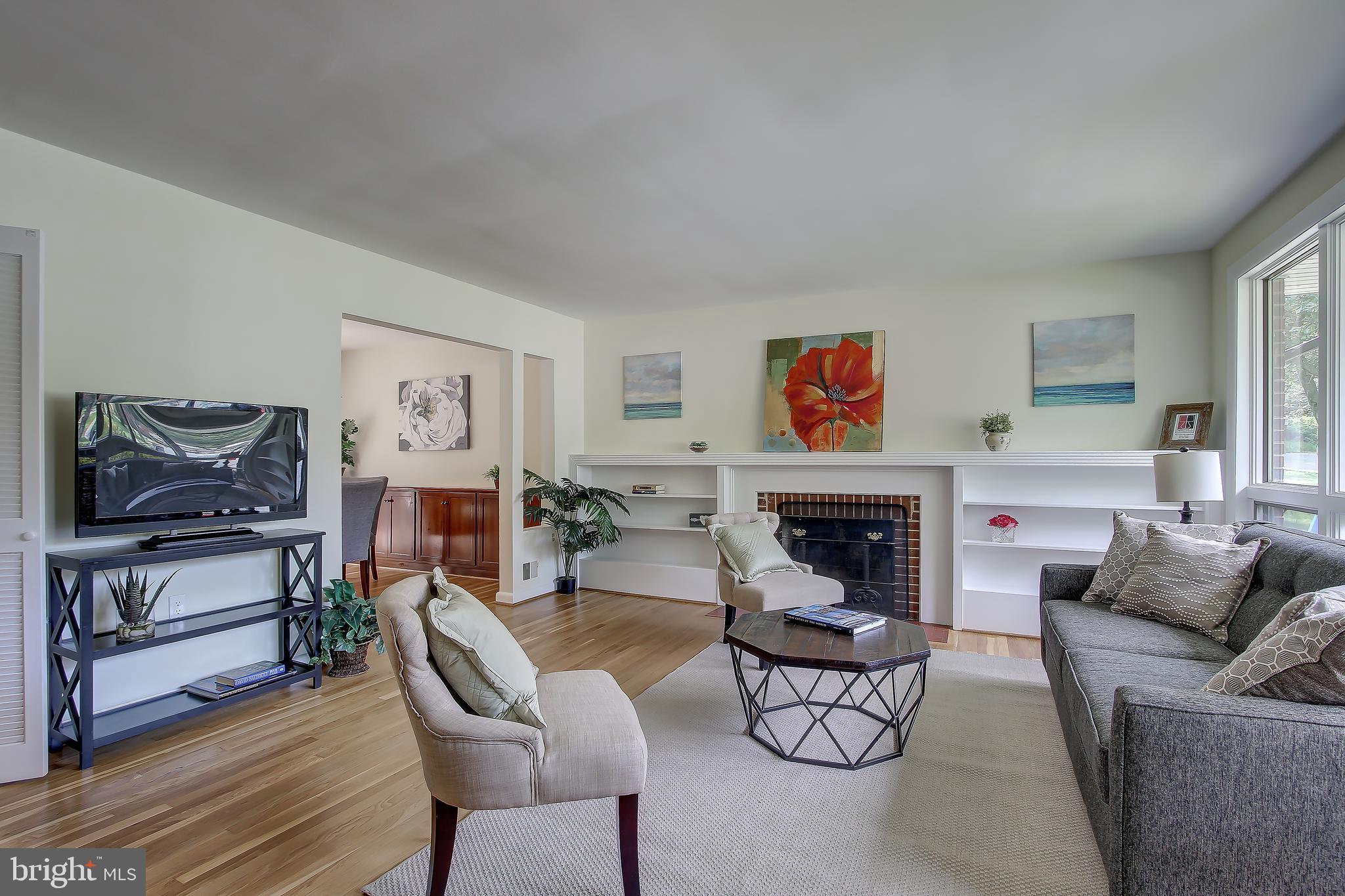1501 Ladd Street Silver Spring, MD 20902 - Photo 5 of 39 Living Room w/built in shelving