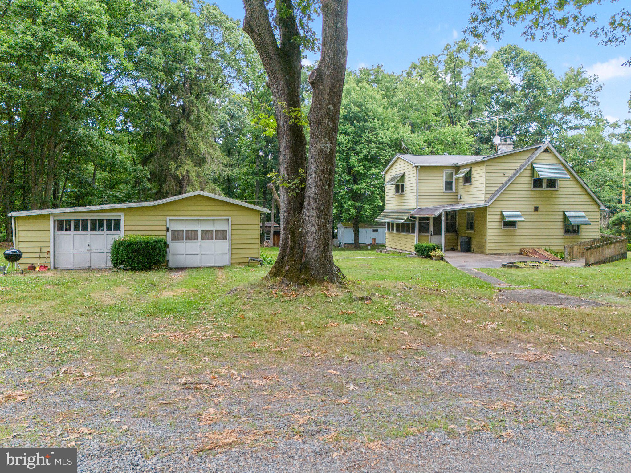 2991 Chestnut Hill Road Pottstown, PA 19465 - Photo 12 of 36 Gallery Image 12