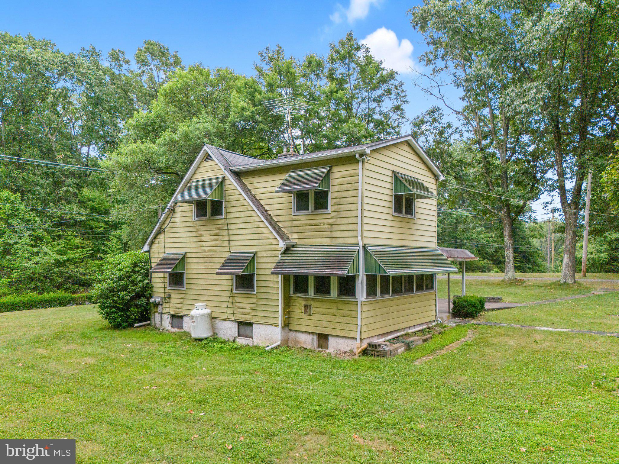 2991 Chestnut Hill Road Pottstown, PA 19465 - Photo 14 of 36 Gallery Image 14