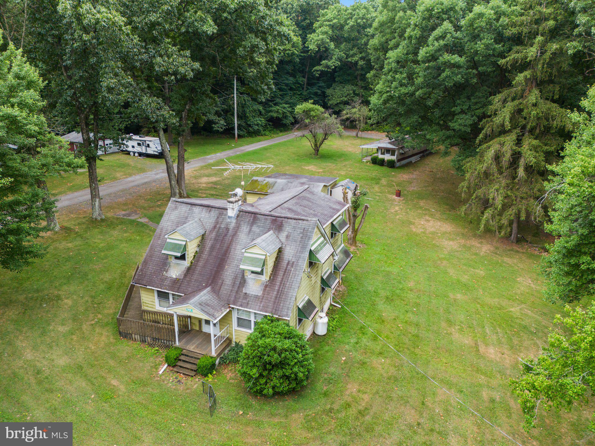 2991 Chestnut Hill Road Pottstown, PA 19465 - Photo 7 of 36 Gallery Image 7
