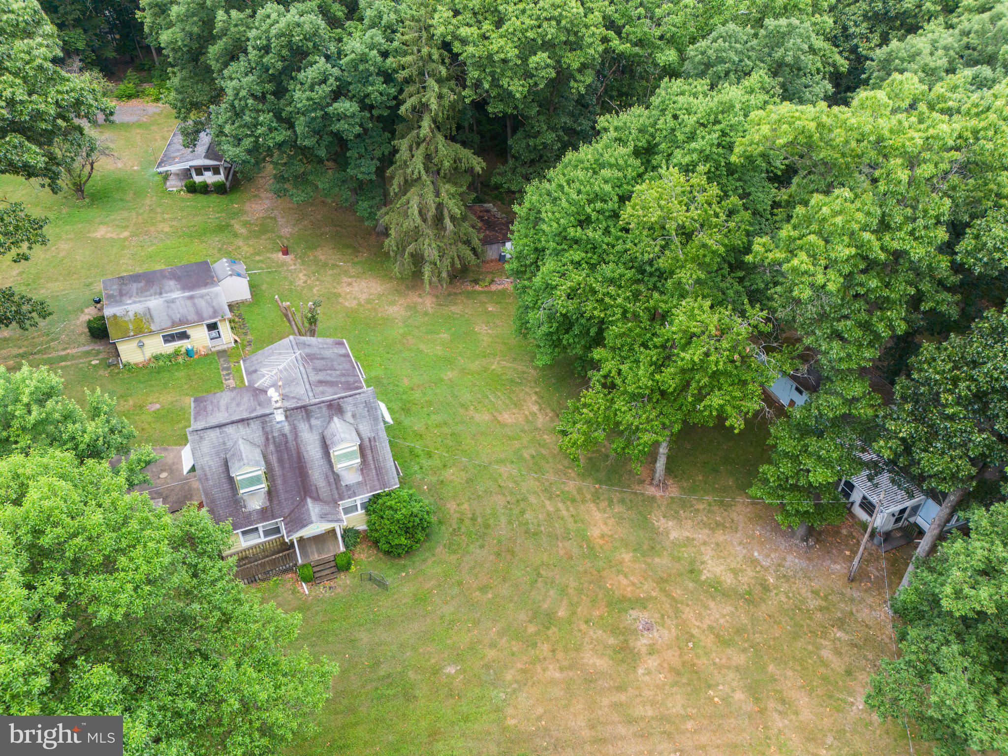 2991 Chestnut Hill Road Pottstown, PA 19465 - Photo 9 of 36 Gallery Image 9
