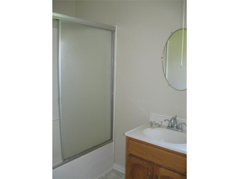 38 Mountain Road Woolwich, ME 04579 - Photo 17 of 24 Bathroom.
