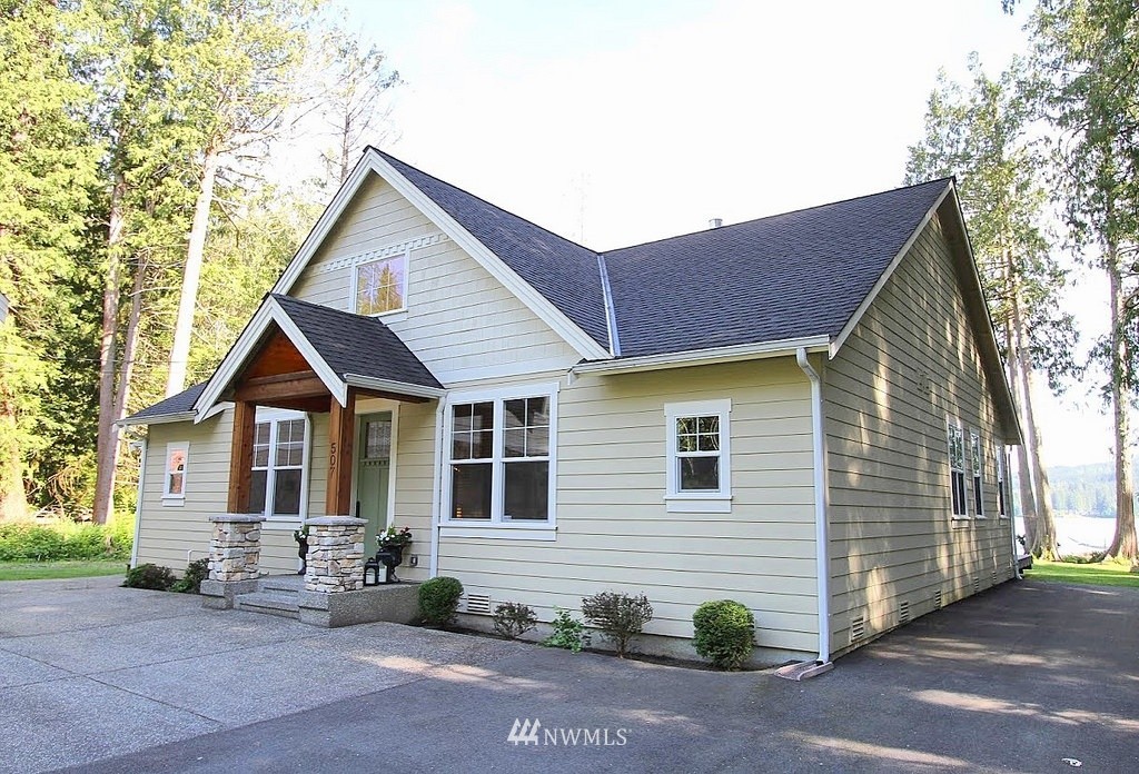 507 Northwest Lake Roesiger Road Snohomish, WA 98290 - Photo 2 of 25