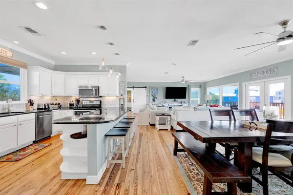 $1,995,000 | 6760 Sea Shell Drive, Gulf Shores, AL 36542