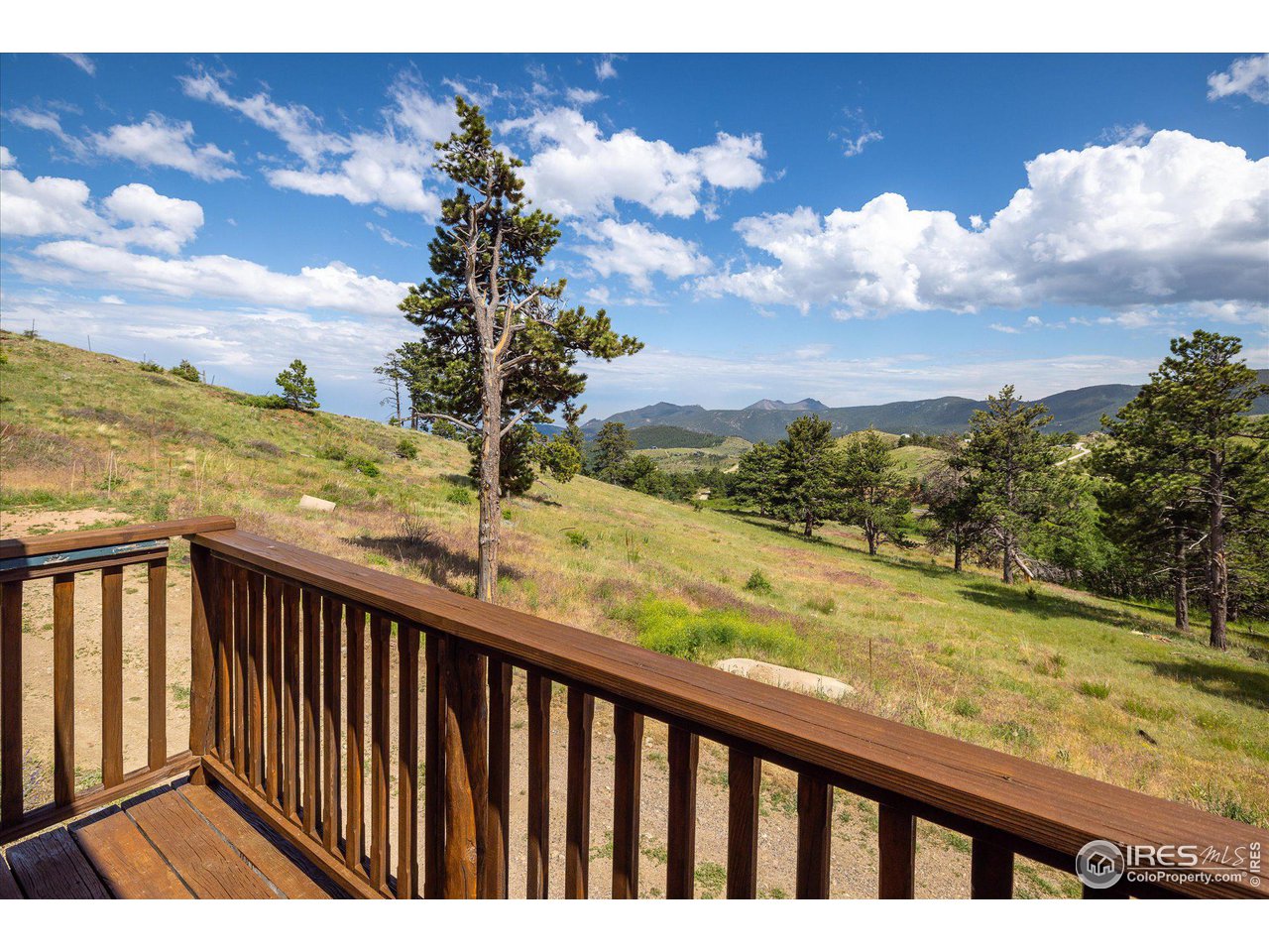 78 Old Post Office Road Boulder, CO 80302 - Photo 14 of 25 a view of a balcony with an ocean view