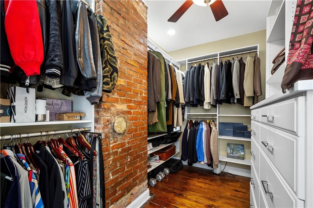 110 Pius Street Pittsburgh, PA 15203 - Photo 23 of 45