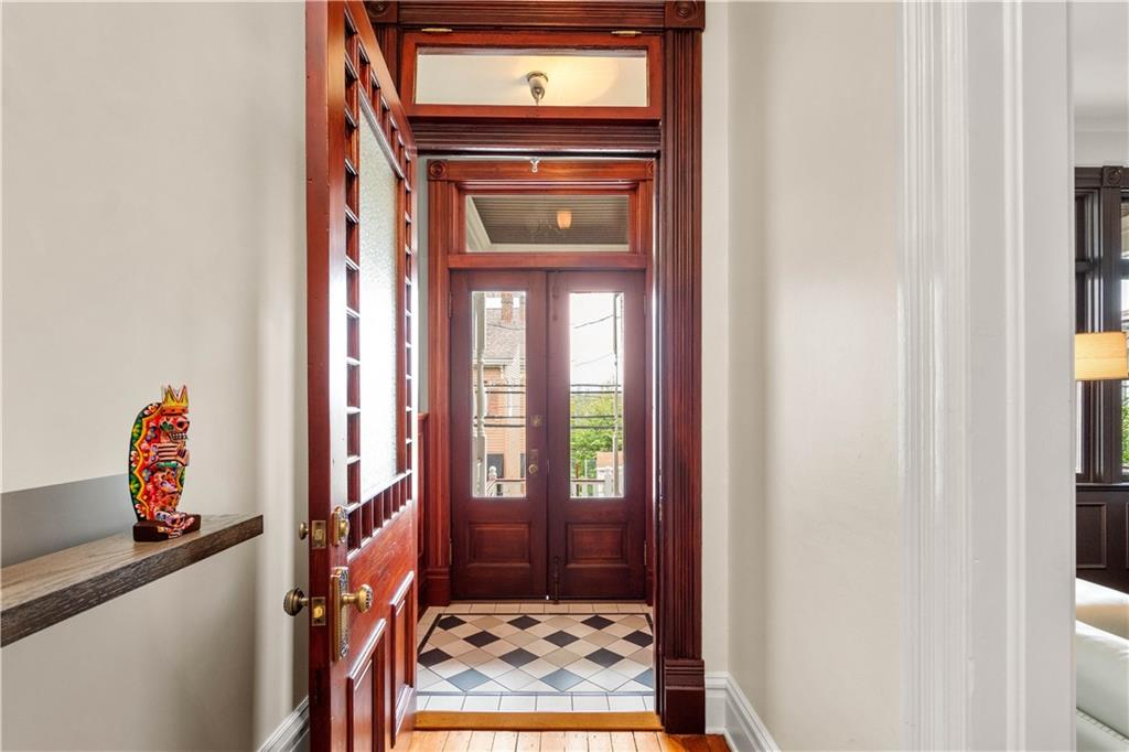 110 Pius Street Pittsburgh, PA 15203 - Photo 7 of 45