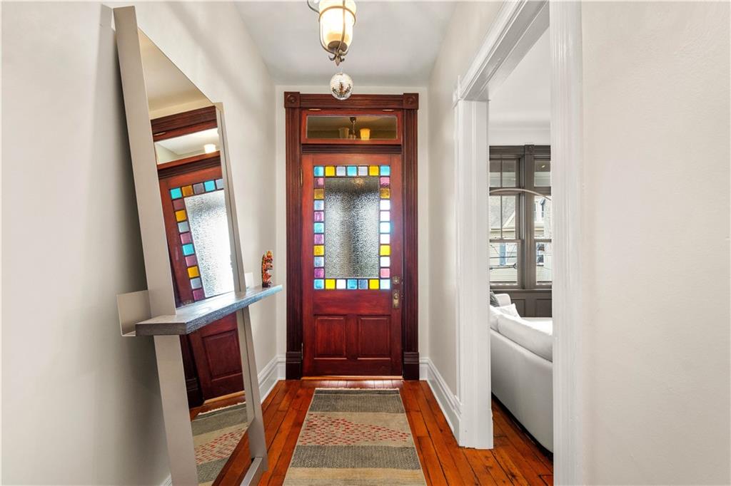 110 Pius Street Pittsburgh, PA 15203 - Photo 8 of 45