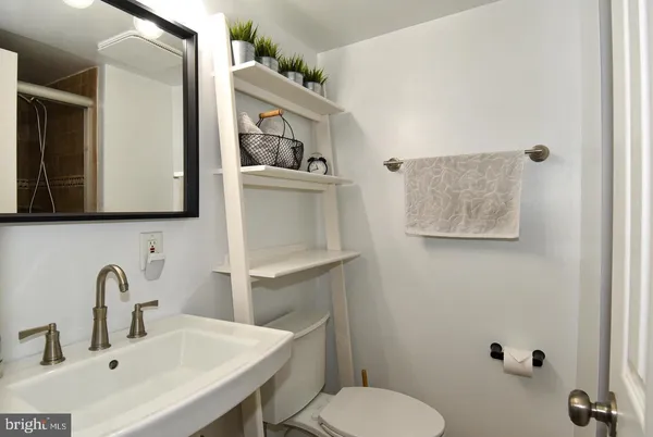 $3,500 | 5920 Langton Drive, Alexandria, VA 22310