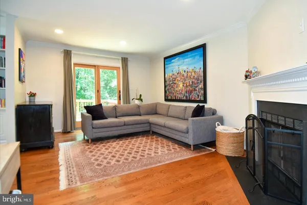 $3,500 | 5920 Langton Drive, Alexandria, VA 22310