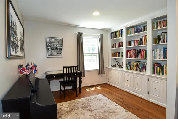 $3,500 | 5920 Langton Drive, Alexandria, VA 22310