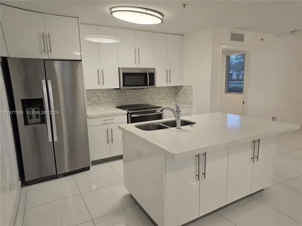 $2,299 | 2651 Northeast 212th Terrace, Unit 103, Miami, FL 33180